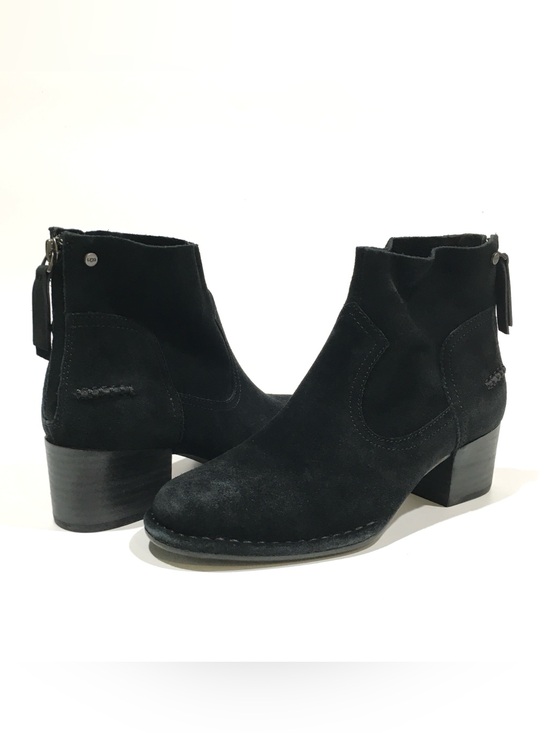 UGG Shoes - UGG Bandara Ankle boot -Black Suede -Women’s US 6 -NEW